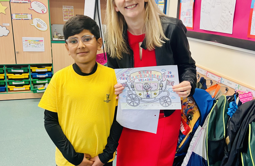 Julia Lopez MP with Ismail Arshad of Harold Wood Primary School